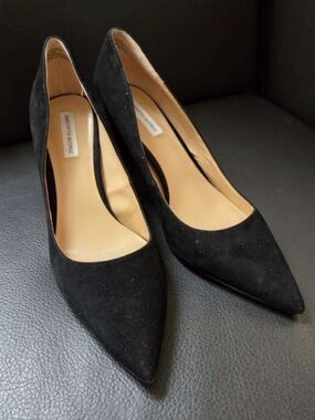 Saks Fifth Avenue Black Suede Pointed-Toe Pumps